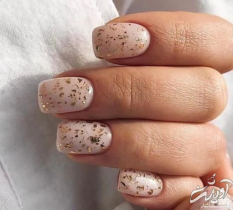 طراحی ناخن با ورق طلا